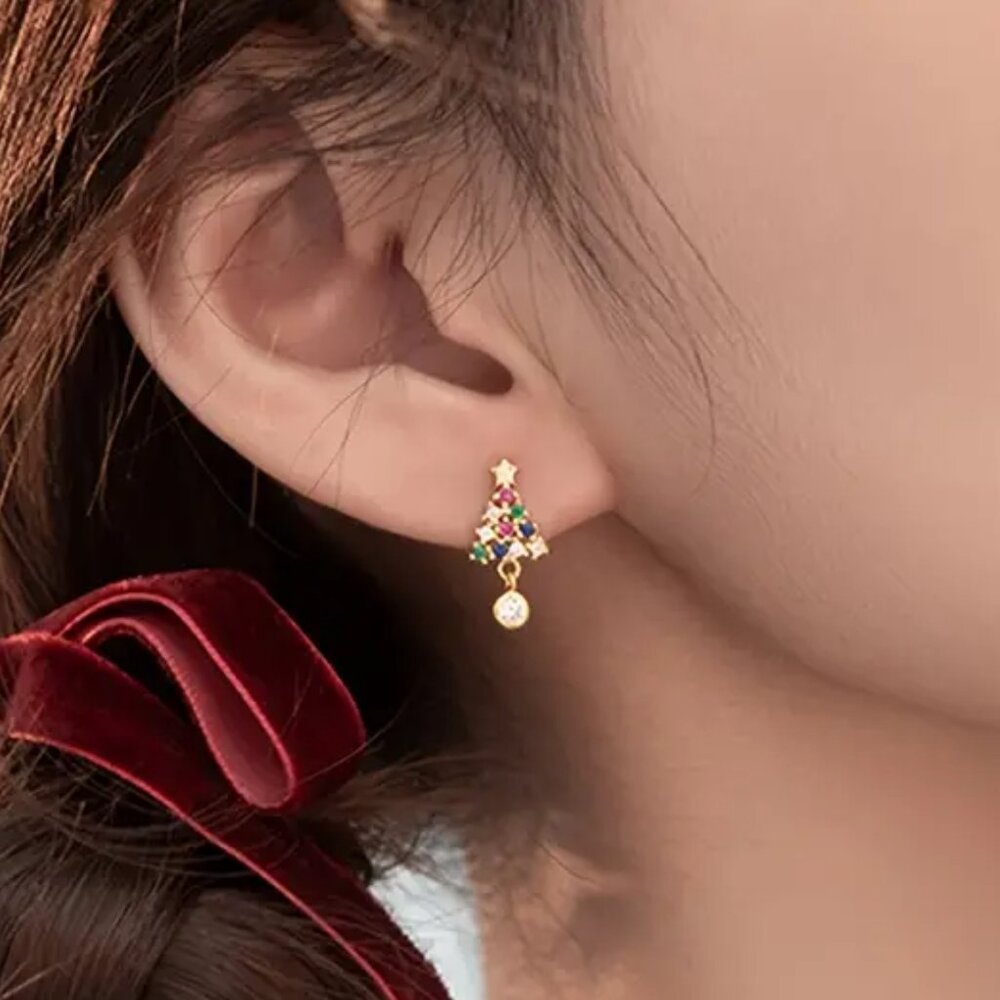 NEW Goldtone multicolor bezel pave set CZ Christmas stud earrings- small cute - Picture 5 of 6